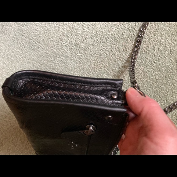 Unique Coach Crossbody. - Picture 11 of 11